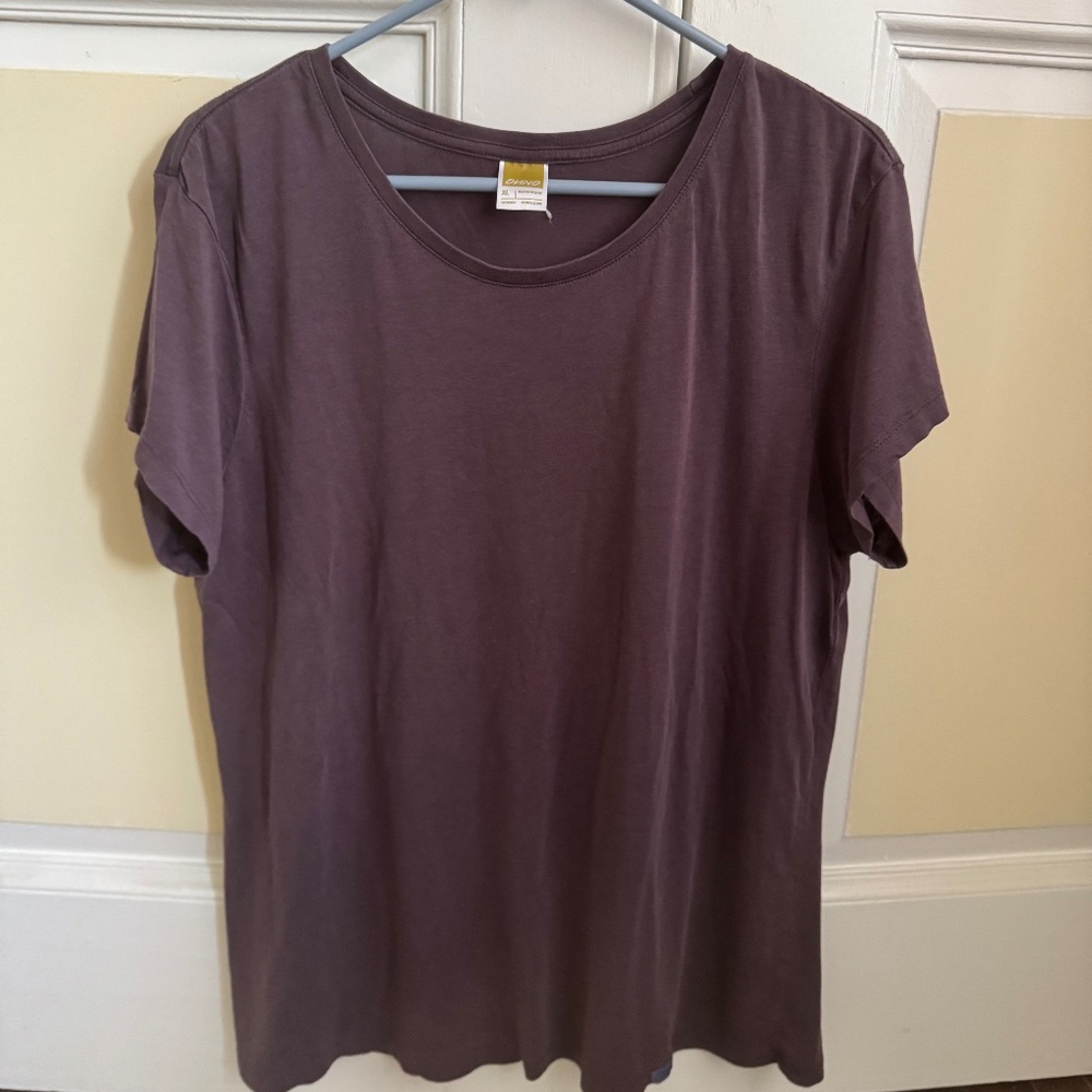 Onno Women's T-shirt XL